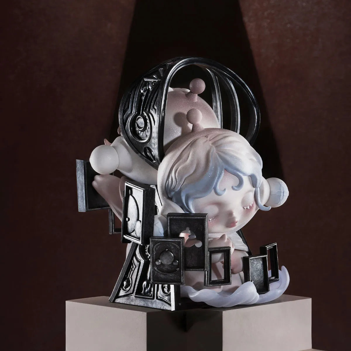 SKULLPANDA – The Paradox Series Blind Box (Single box)